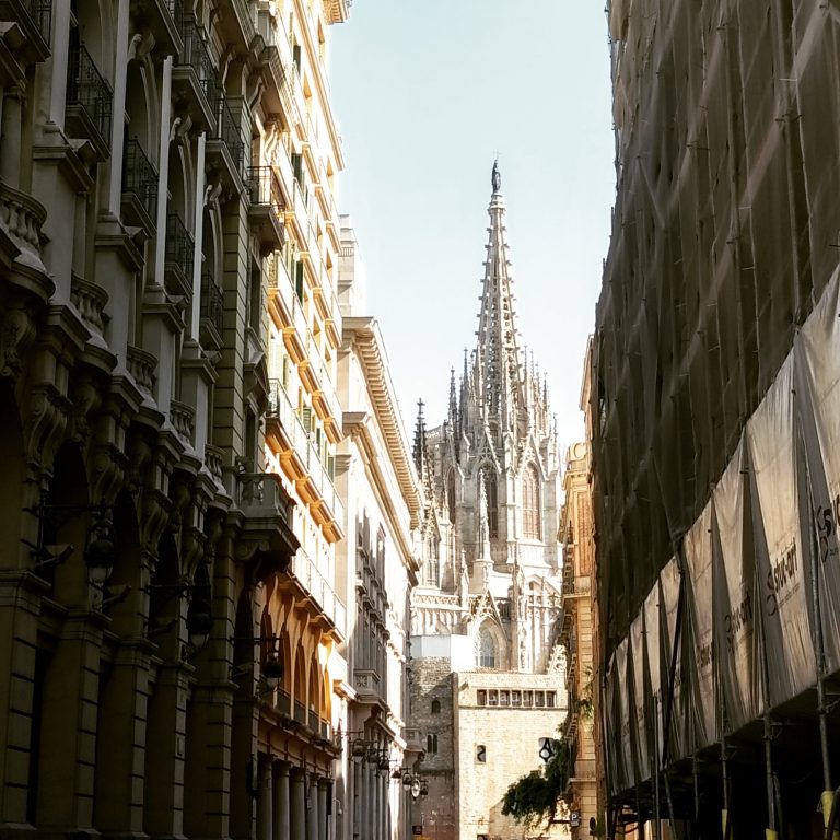 discover Barcelona's highlights by wheelchair