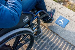 wheelchair accessible tram platform Barcelona